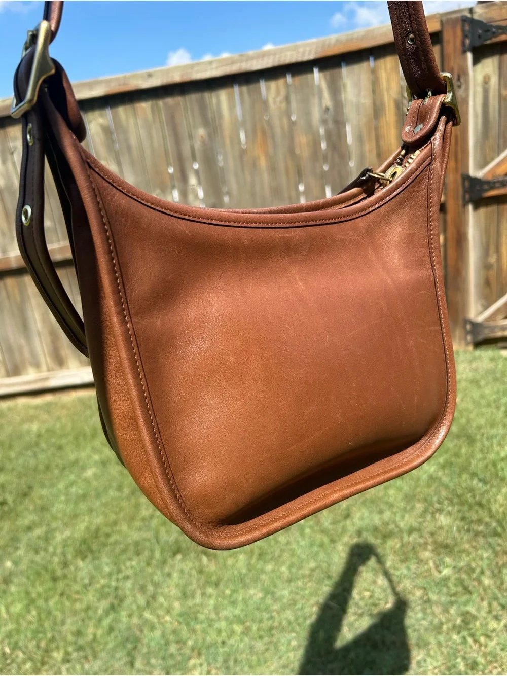 Vintage Coach Janice Legacy 9950 Burnished Camel 2005